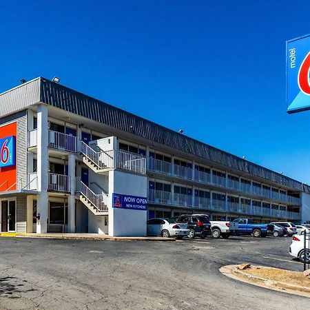 Motel 6-Little Rock, Ar - West Eksteriør bilde